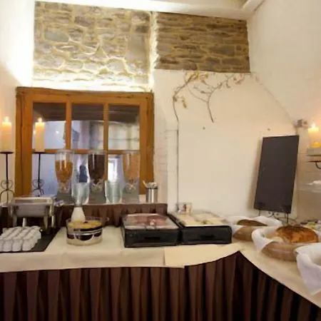 Moulin De Boiron מלון 3*