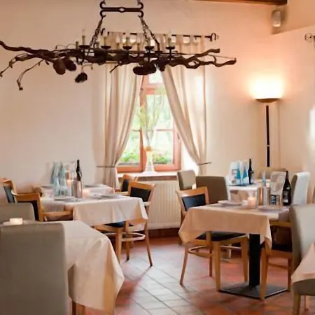 Moulin De Boiron מלון 3*