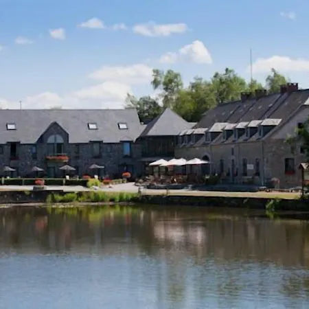 Moulin De Boiron מלון 3*
